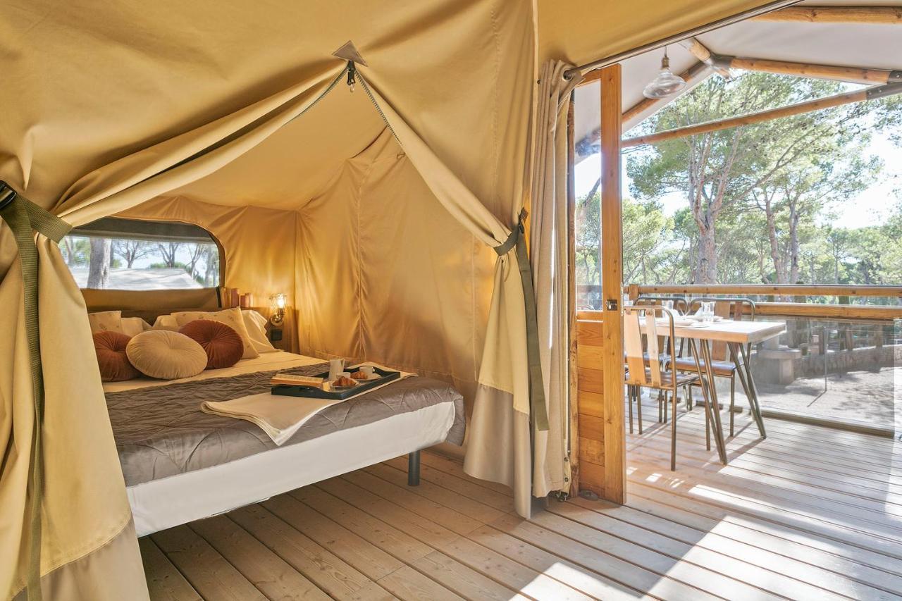 Camping Castell Montgri **** L'Estartit Exterior foto